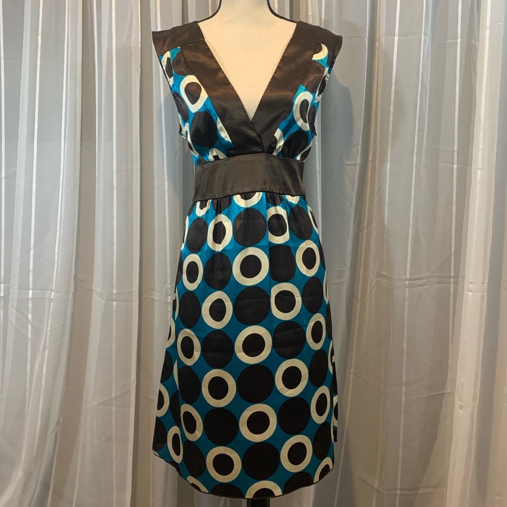 Perfect summer dress.  Brown & blue. Size 9